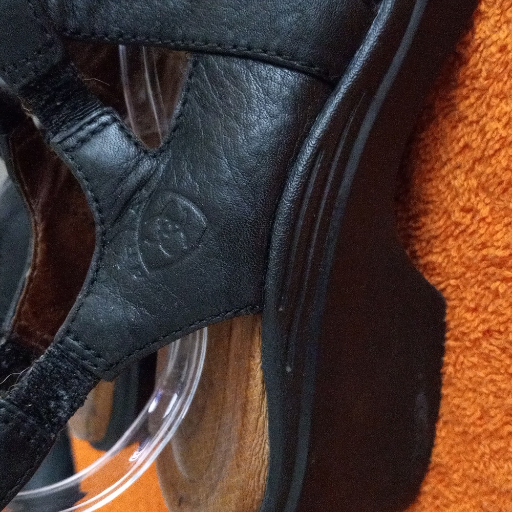 Ariat Western 8.5 Strap Clog Sandals in Black - Picture 3 of 7